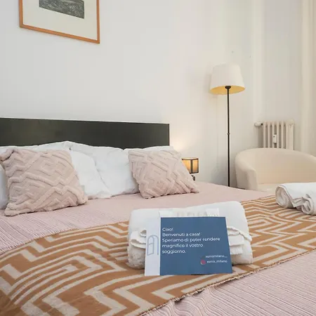 Xenia - Luxury In The Centre Of Apartment Milan