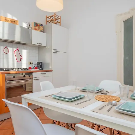 Apartment Xenia - Luxury In The Centre Of Milan