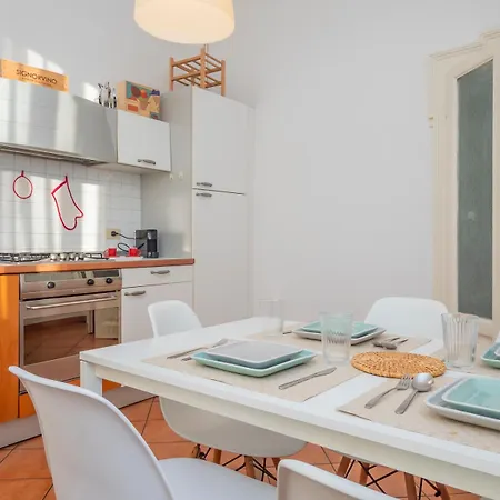 Apartment Xenia - Luxury In The Centre Of Milan